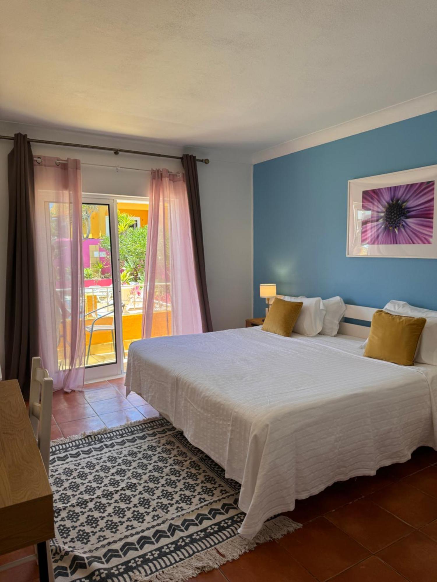 Hotel Casa Concha - Peaceful And Relaxing Lagos Esterno foto